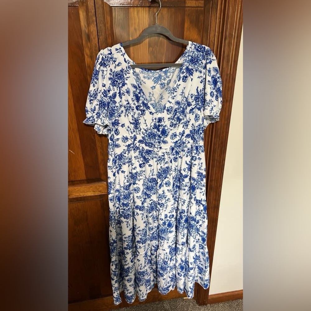 Women’s dress